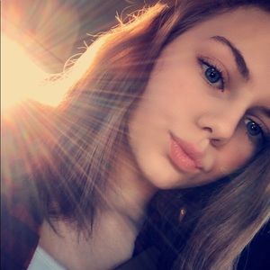 Meet your Posher, Summer